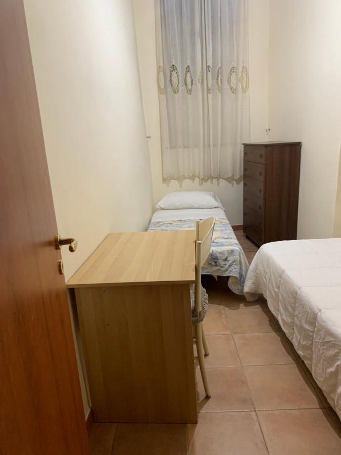 Appartement Holiday House San Biagio,41 à Naples Extérieur photo